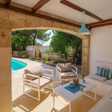 Albatros Villa